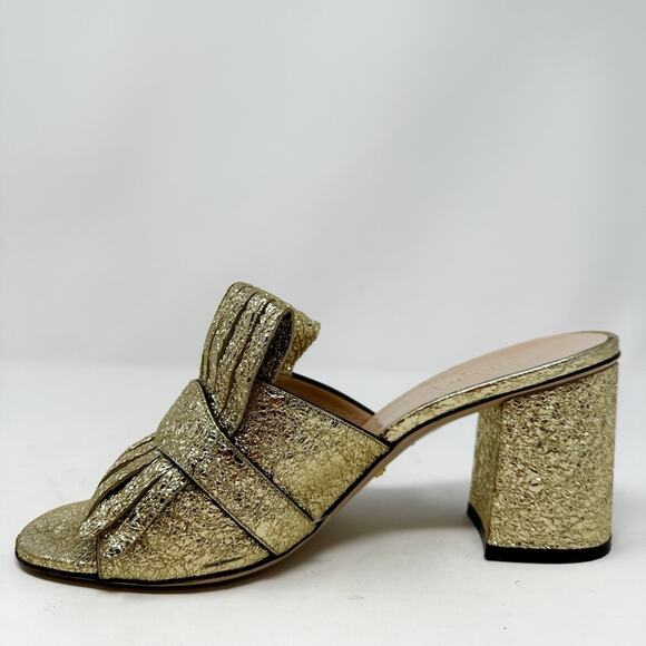 Gucci Marmont GG Mules Gold Leather Sandals - Picture 6 of 11